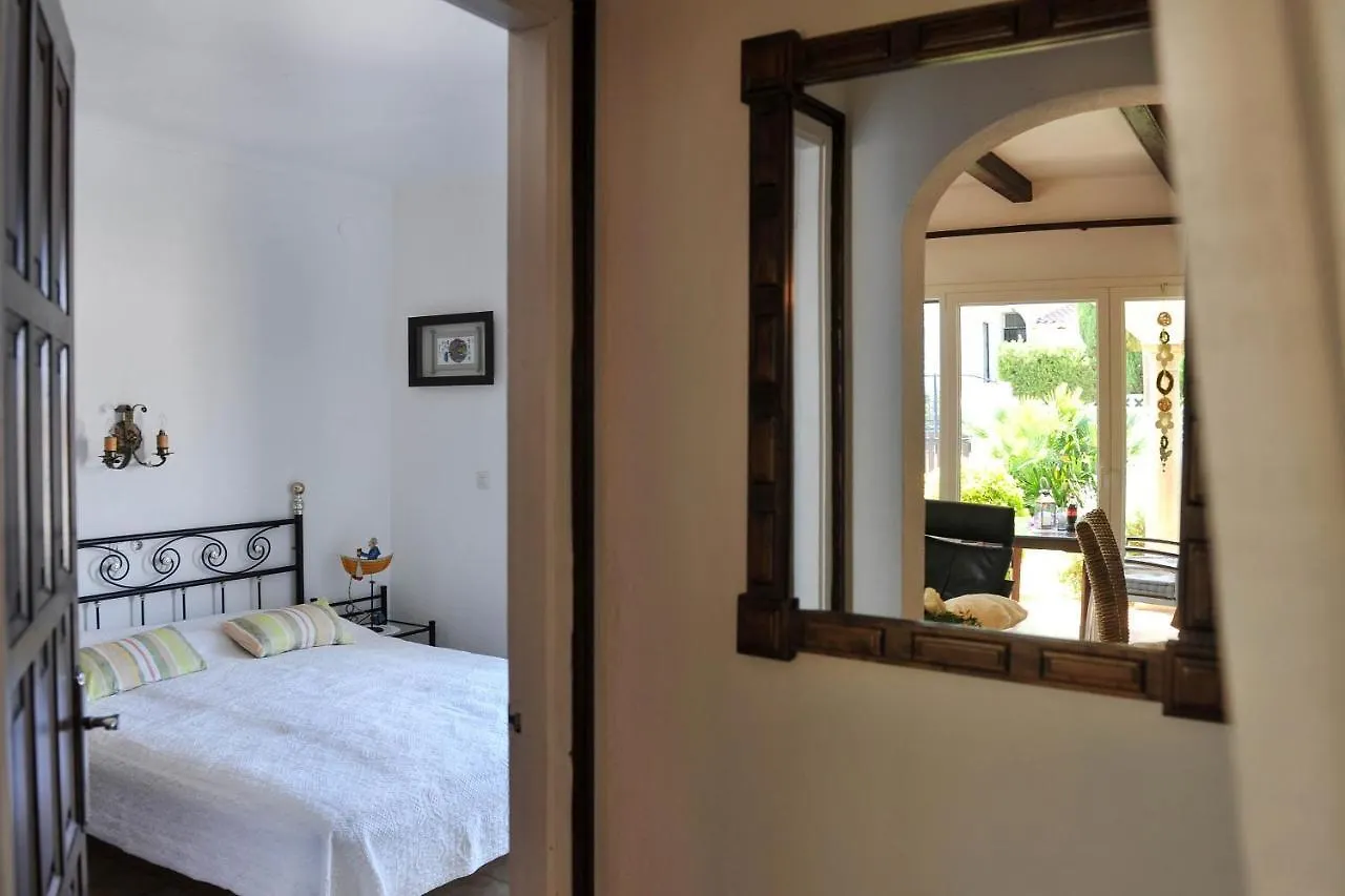 Pi Gran A Villa L'Escala