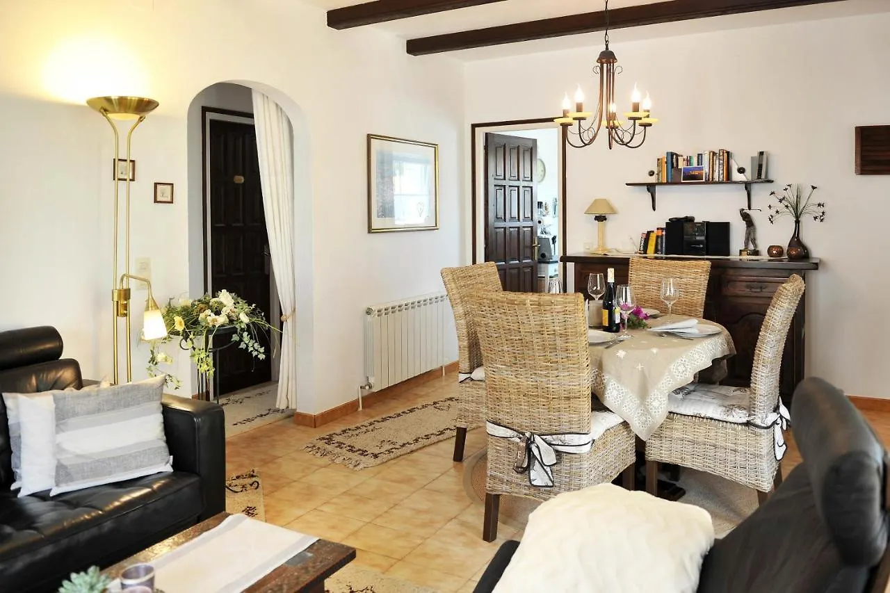 Pi Gran A Villa L'Escala
